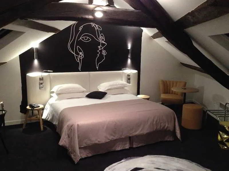 Montparnasse Saint Germain Hotel París