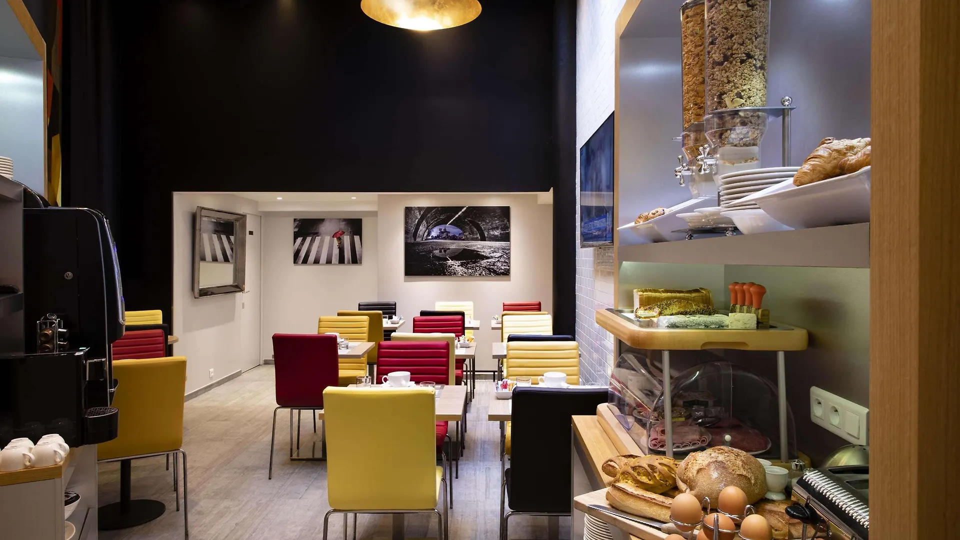 Hotel Montparnasse Saint Germain 3*