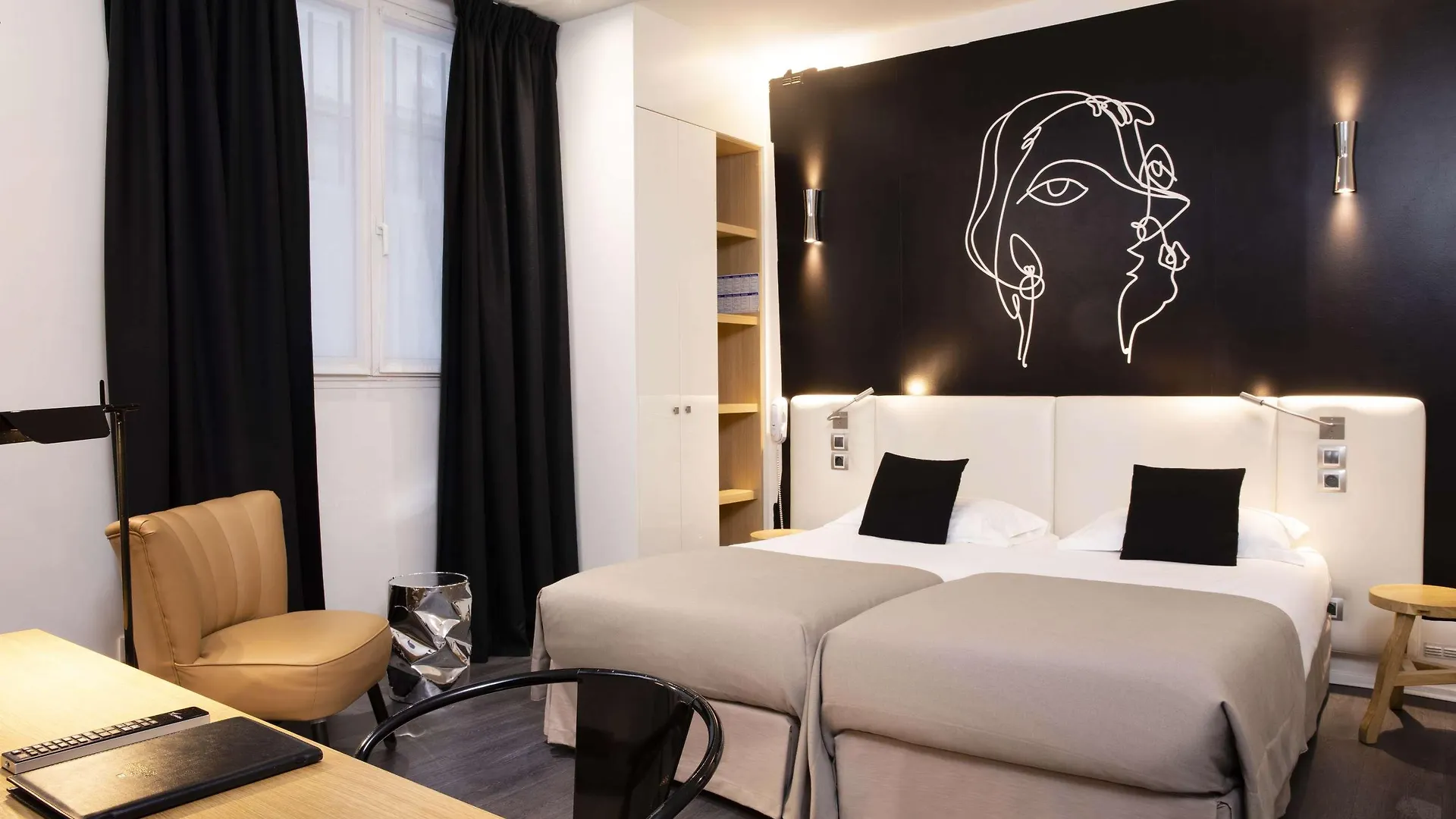 Hotel Montparnasse Saint Germain 3*