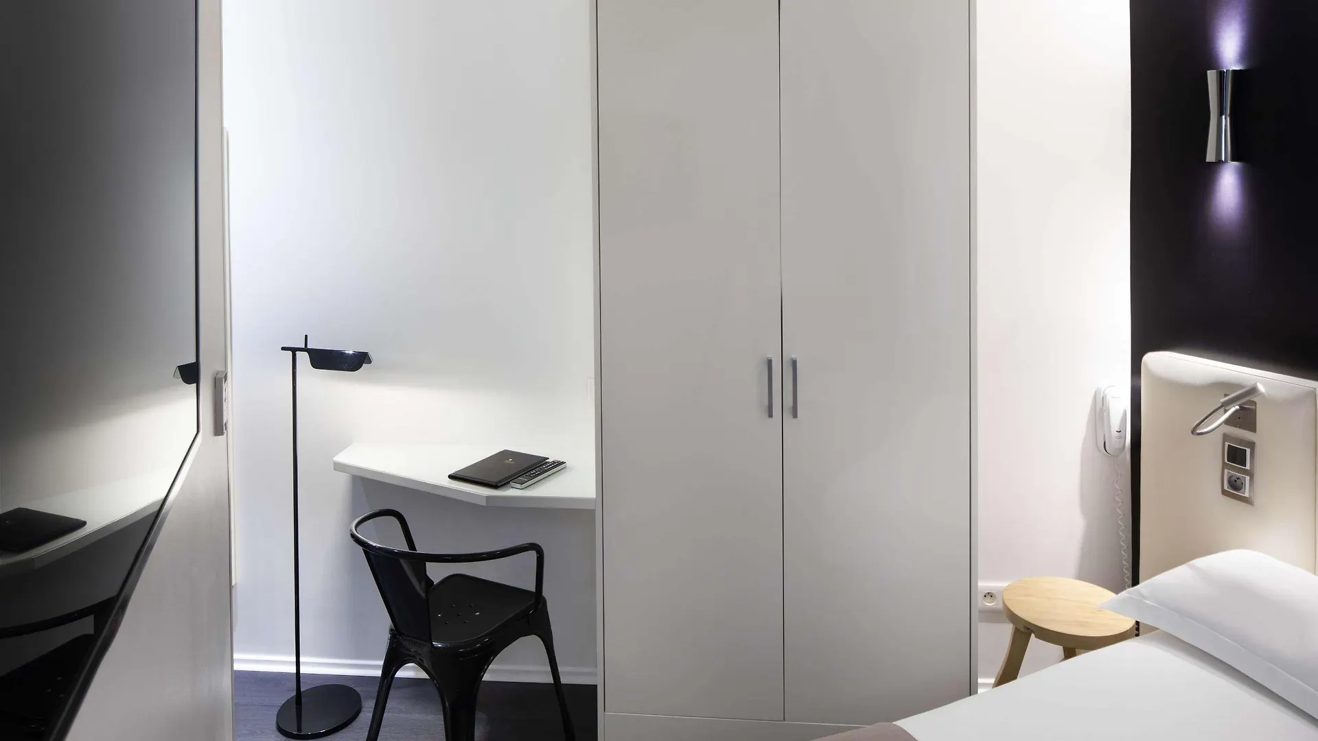 Hotel Montparnasse Saint Germain Paris